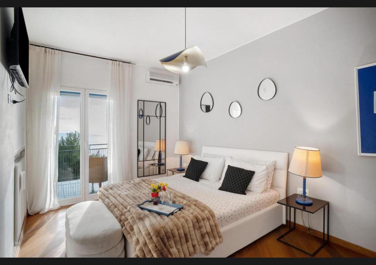 Mamariviera Home Holidays Sanremo - Casa Vista Mare Con Piscina מראה חיצוני תמונה